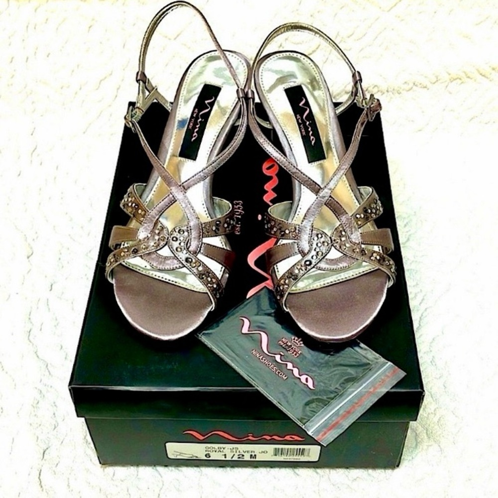 Nina sparkly rhinestone evening sandals, silver, size 6 1/2